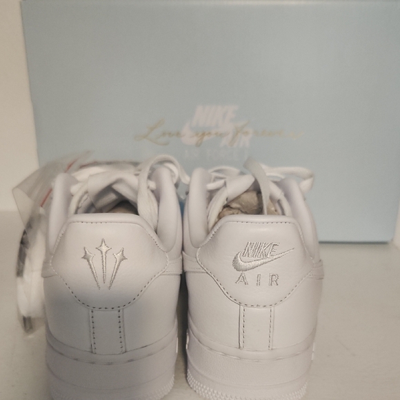 Nike Drake NOCTA Air Force 1 Low - Picture 6 of 9